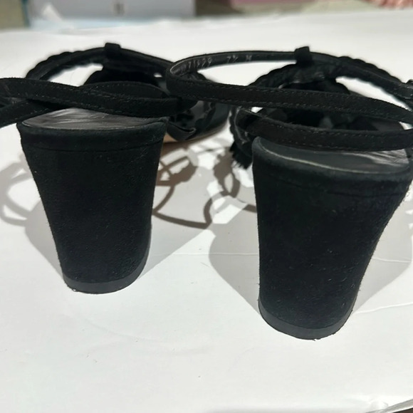 Stuart Weitzman Black Suede Tassel Mania Heeled Sandal size 7.5 - Picture 6 of 7